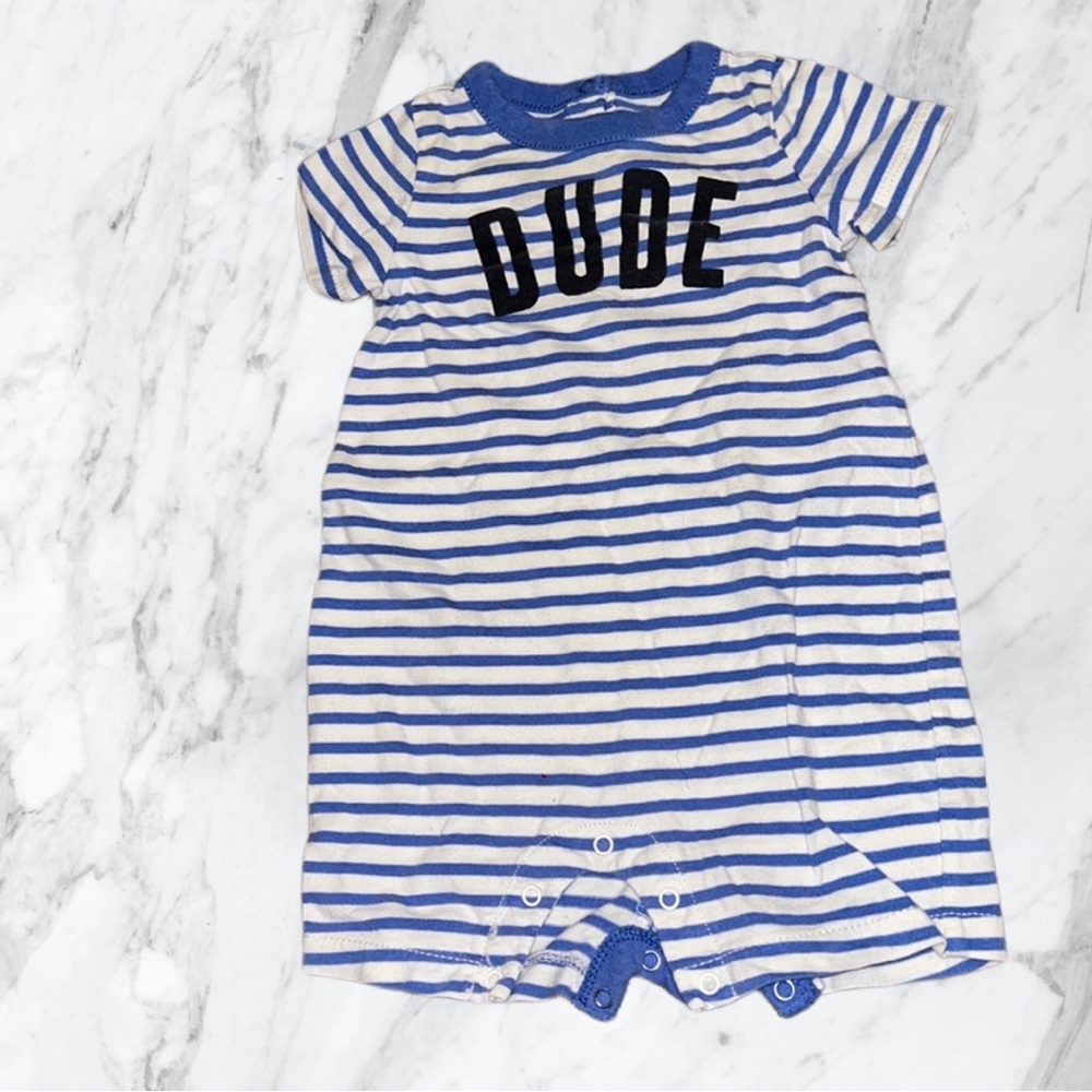 Baby gap little boys stripped romper size 3-6 months